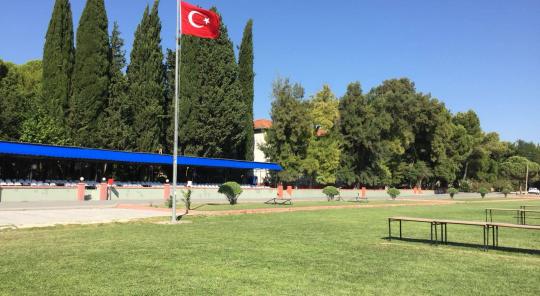 İzmir Gaziemir Ulaştırma ve Eğitim Komutanlığı